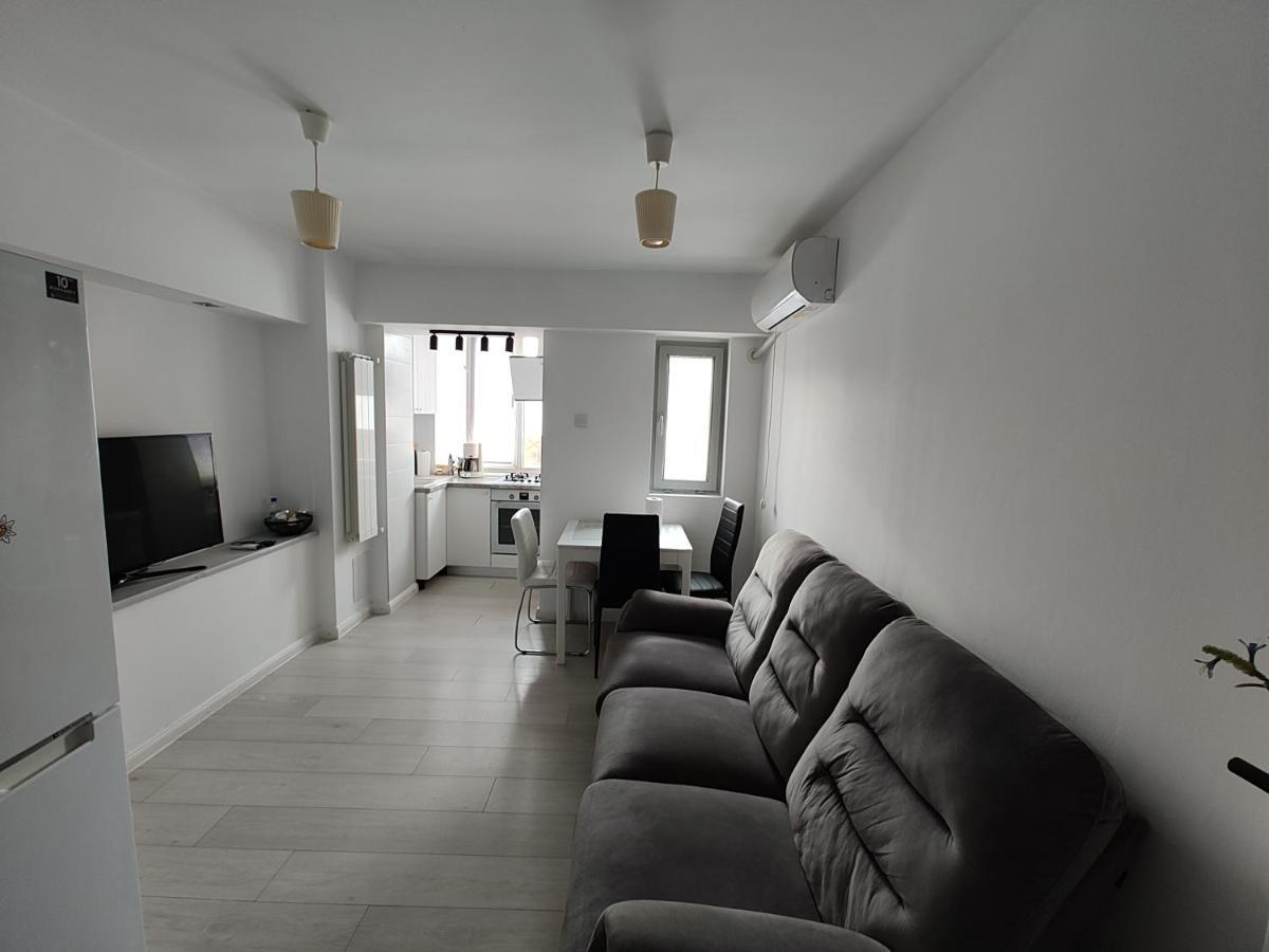 Ultracentral Ploiesti Apartment-Free Private Parking Экстерьер фото